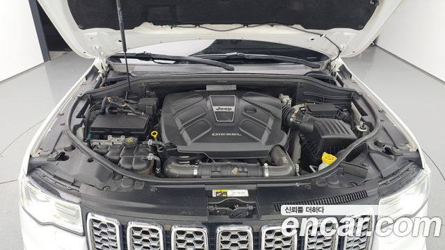 Jeep Cherokee 2018 — photo 6