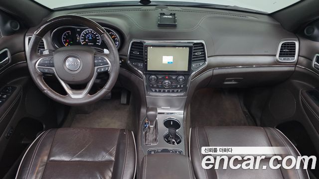 Jeep Cherokee 2018 — photo 10