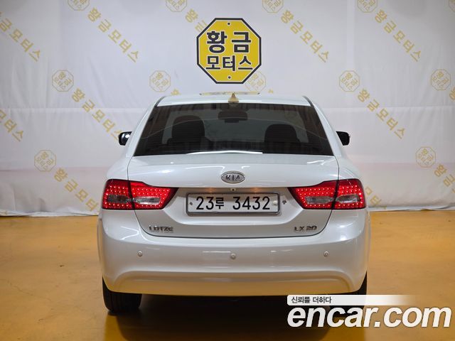 Kia LOTZE 2010 — photo 6