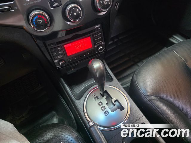 Kia LOTZE 2010 — photo 10
