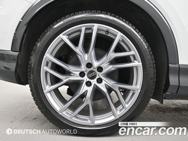 Audi Q4 e-tron 2026 — photo 5