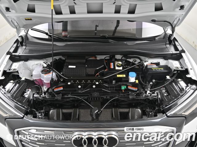 Audi Q4 e-tron 2026 — photo 6