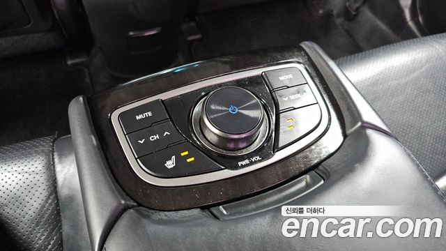 Hyundai Grandeur 2011 — photo 20