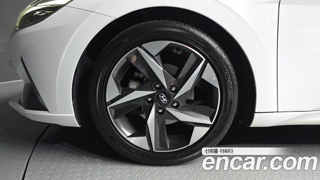Hyundai AVANTE 2021 — photo 5