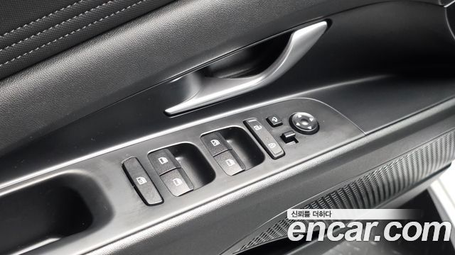 Hyundai AVANTE 2021 — photo 27