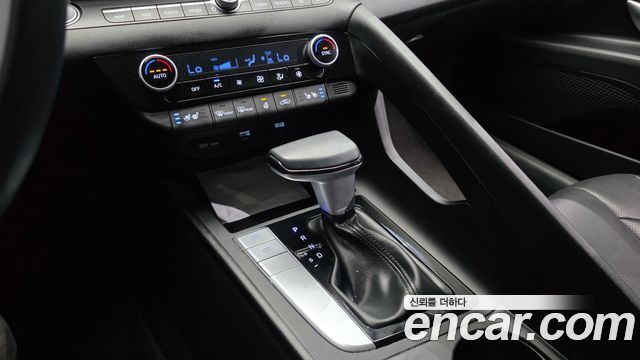 Hyundai AVANTE 2023 — photo 9