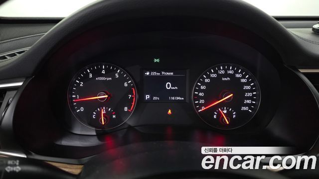 Kia K7 2016 — photo 11