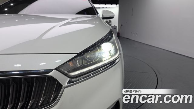 Kia K7 2016 — photo 8
