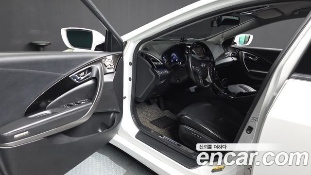 Hyundai Grandeur 2011 — photo 10