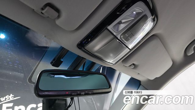 Hyundai Grandeur 2011 — photo 18
