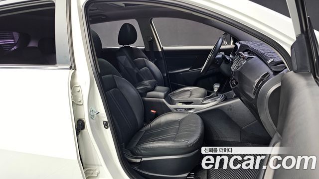 Kia Sportage 2015 — photo 17