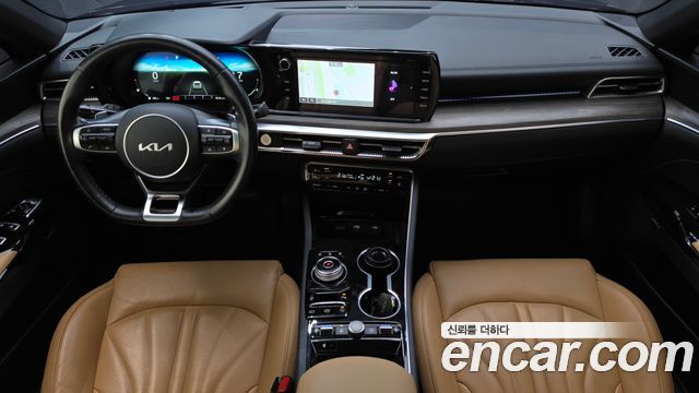 Kia K5 2022 — photo 10