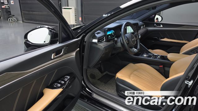 Kia K5 2022 — photo 13