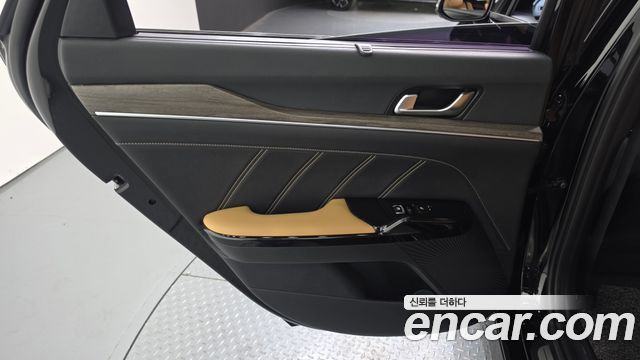 Kia K5 2022 — photo 15