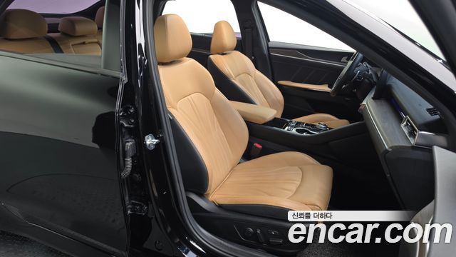 Kia K5 2022 — photo 16