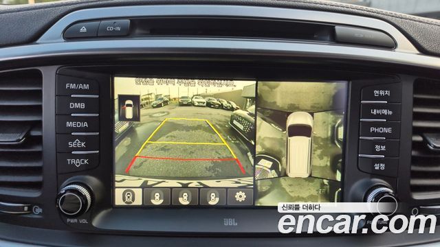 Kia Sorento 2016 — photo 13