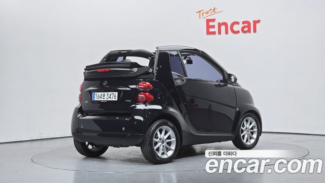 Smart Fortwo 2011 — photo 2
