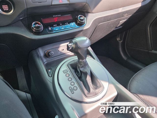 Kia Sportage 2014 — photo 12