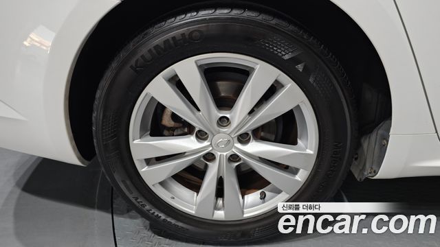 Renault Korea SM6 2016 — photo 5