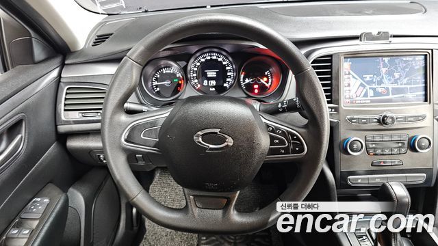 Renault Korea SM6 2016 — photo 19