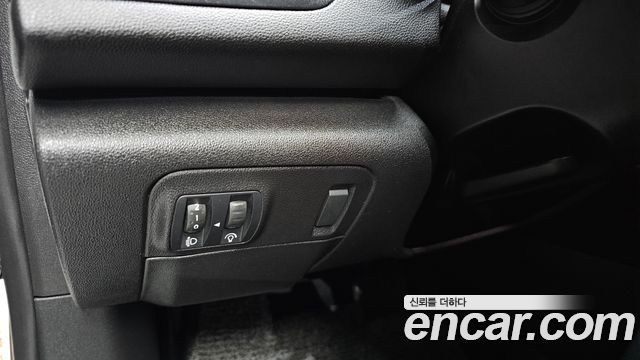 Renault Korea SM6 2016 — photo 20