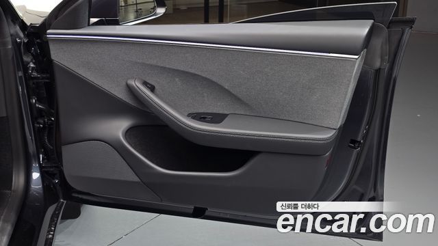 Tesla Model 3 2025 — photo 15