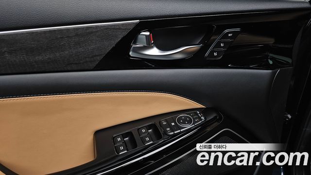 Kia K7 2020 — photo 27
