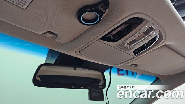 Kia K7 2020 — photo 36