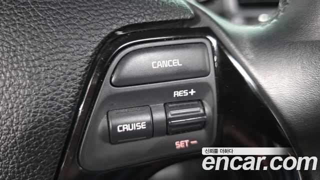 Kia K3 2017 — photo 24