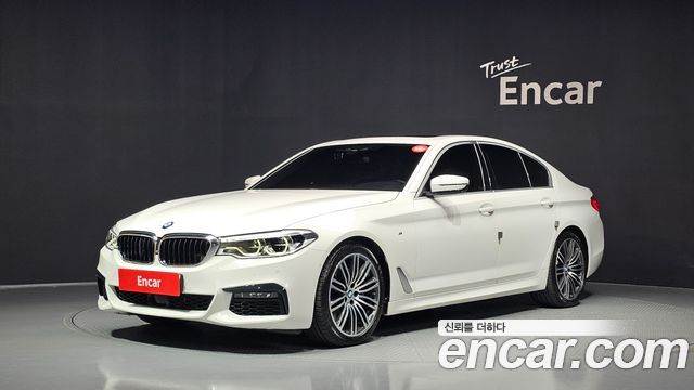 BMW 5-Series 2020 — photo 1