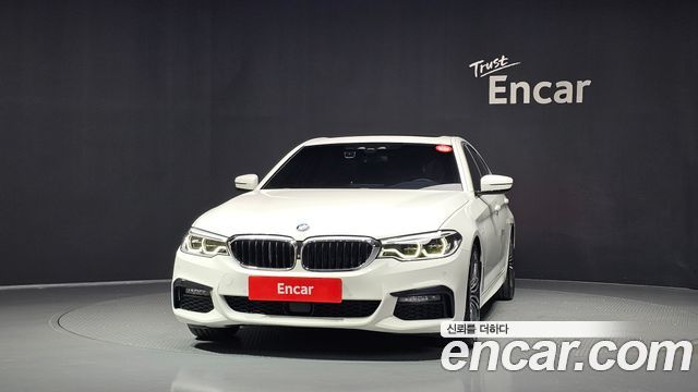BMW 5-Series 2020 — photo 3