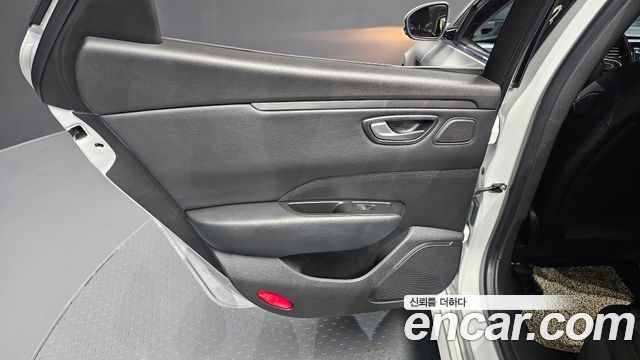Renault Korea SM6 2020 — photo 15