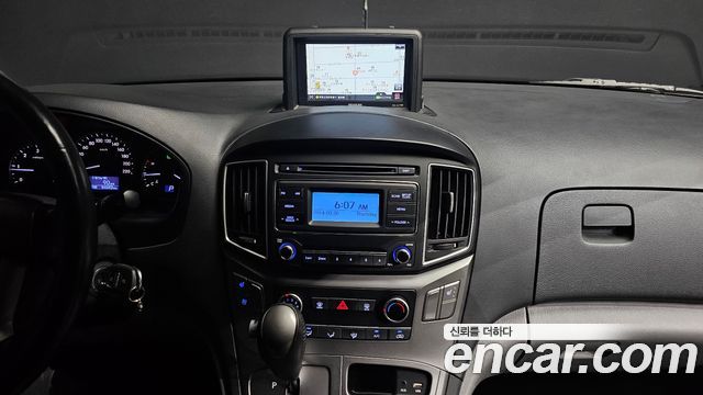 Hyundai Starex 2019 — photo 20