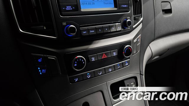 Hyundai Starex 2019 — photo 31