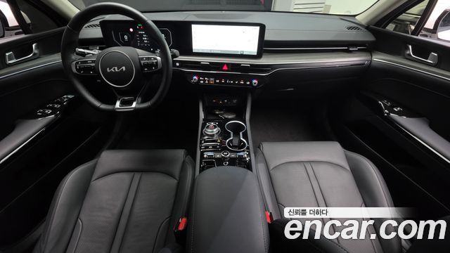 Kia K5 2024 — photo 10