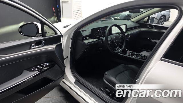 Kia K5 2024 — photo 13