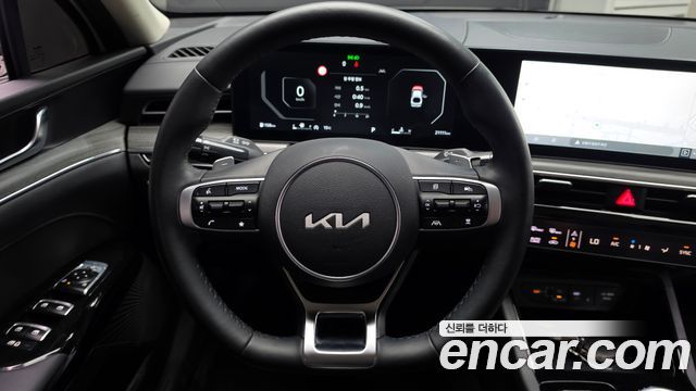 Kia K5 2024 — photo 18