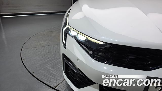 Kia K5 2024 — photo 8