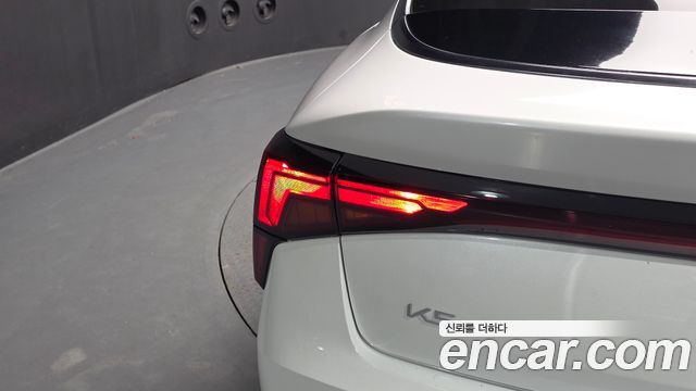 Kia K5 2024 — photo 9