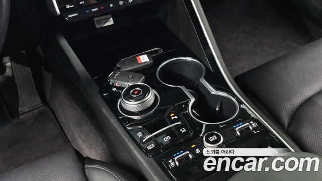 Kia K5 2023 — photo 12