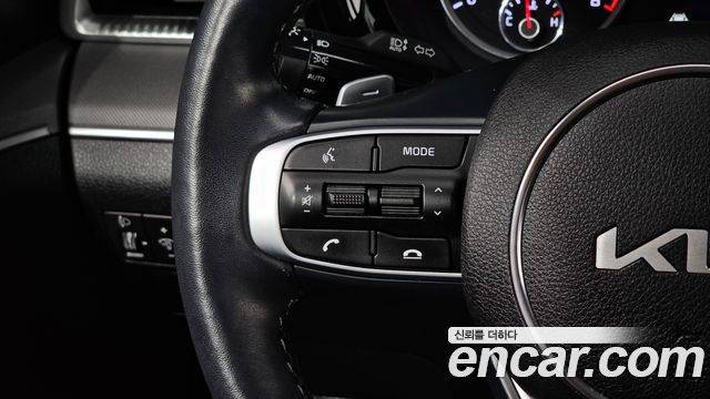 Kia K5 2023 — photo 21