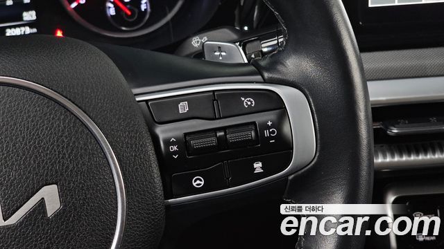 Kia K5 2023 — photo 22