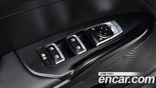 Kia K5 2023 — photo 26