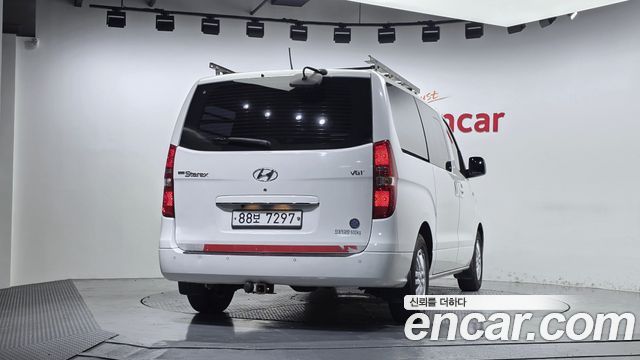Hyundai Starex 2017 — photo 4