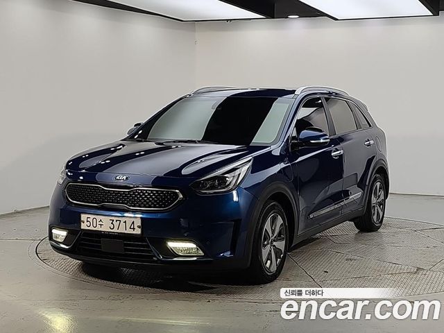 Kia Niro 2019 — photo 1