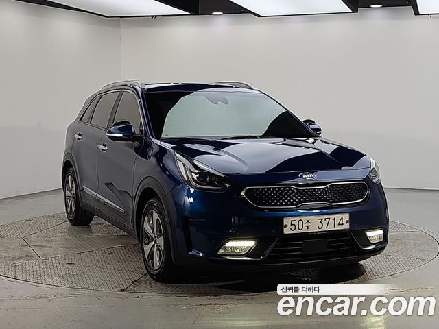 Kia Niro 2019 — photo 2