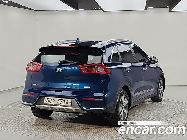 Kia Niro 2019 — photo 4