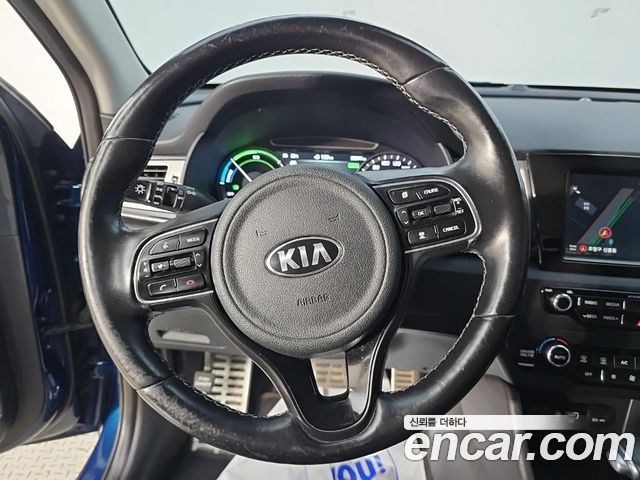 Kia Niro 2019 — photo 9