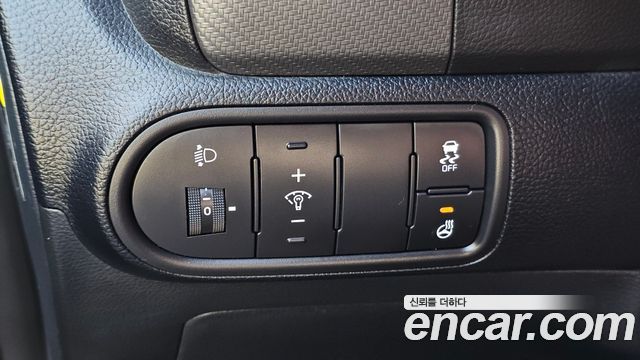 Kia K3 2018 — photo 17
