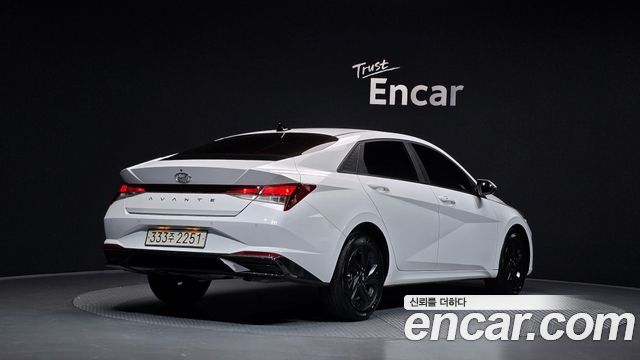 Hyundai AVANTE 2023 — photo 2